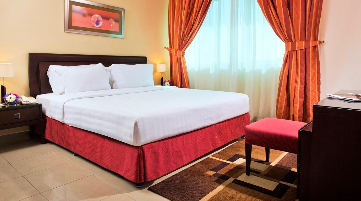 Time Crystal Hotel Apartment Dubai Bagian luar foto